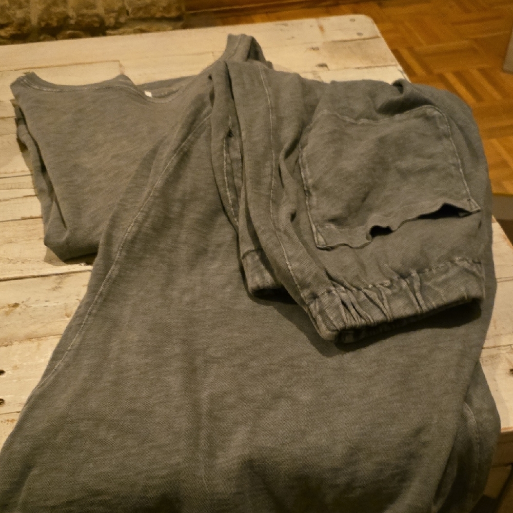 Women's Gray Lounge Set
